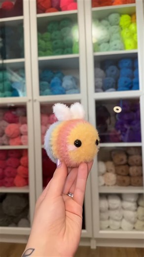 Anabelle Mcelhaney | Fluffy bees!! . Yarn is feels like bliss! . Free pattern on my ig! . #crochet #crocheter #crochetgrove #crochetbee #bee #freepattern... | Instagram