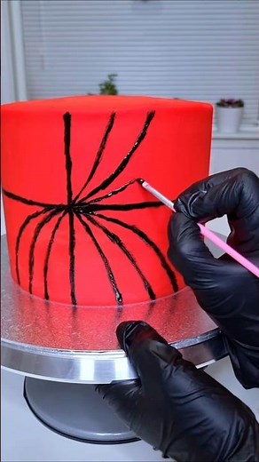 Watch me turn this into a fun Spider-Man cake 😍 #spidermancake #cakedecorating #birthdaycake#cakeart