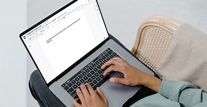 Hướng dẫn dịch văn bản trên Google Docs