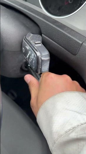 ワーゲン ゴルフ フリップキー キーレスリモコン修理 詳細はブログ参照下さい。