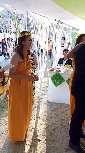 anong ganap? mabarya k ghorl, ilan kaya yan? 😏 #bridesmaid #wedding #dance @chinilak