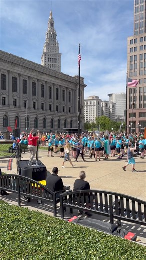 So many Clevelanders are downtown today to celebrate pride in Cleveland. What a beautiful sight to see! 🏳️‍🌈❤️ | cleveland.com