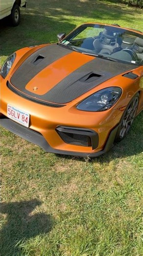 SPYDER SUNDAY! Porsche Boxster Spyder RS glows in the sun.