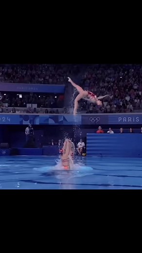 Understanding Synchronized Swimming Techniques