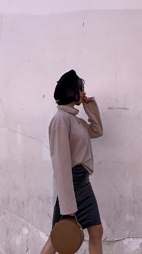 It’s Beret season and I’m here for it! I’ve just managed to get a dark camel (light brown) and a gorgeous olive green 😍 100% wool beret personalised with your initial’s or name, a beautiful gift to for a loved one ❤️ . My gorgeous @krystal__prince rocking a beret . #woolberet #personalisedhat #woolhat #beret #personalisedberets | oliviaandgray