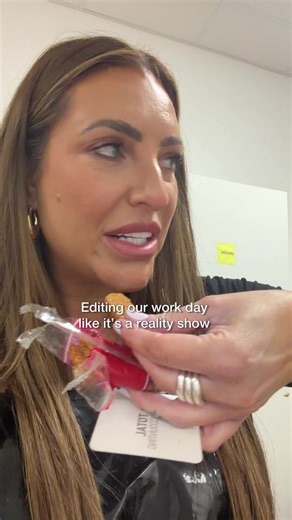 🎬 Previously on… ICONIC F*CKIN HAIR The drama. The blowdries. The extensions. The coffee. The chaos. Welcome to our totally-not-a-reality-show salon where: ✨ hair gets transformed ✨ friendships get made ✨ clients become family ✨ and someone is ALWAYS eating in the staff room Before anyone panics… we’re actually lovely 😂 No scripted drama here babe, just a full team of absolute legends creating dream hair every single day. If you’re looking for: 💭 hair extensions 💭 mesh integration / hair los