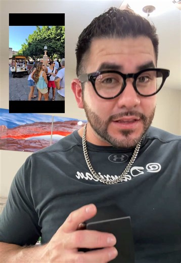 Innovative Smartglasses with Integrated Camera Features