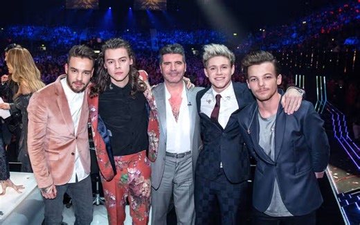 永远的"四缺一"了 单向组合的最后一次团体拥抱+表演infinity One Direction -Liam Harry Niall Louis