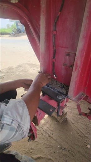 mahindra tector 4rakab