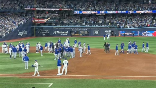 Dodgers-Jays Game 7 World Series benches and bullpens clear 🔥🔥🔥🔥 | Total Pro Sports