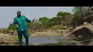 Mmmmmmm Huya mbhanditi Huya mwari ndewe munhu wese.. #Reurura. Ft Seh Calas | Mambo Dhuterere