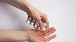 Ibuprofène 400 Mg : pourquoi il faut absolument éviter le surdosage de cet anti-inflammatoire