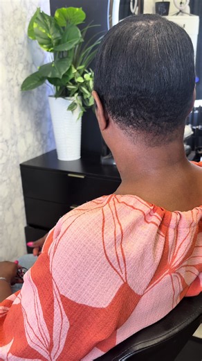 99 problems but restoring and growing ain’t one. 👑 She came to me at the beginning of 2026 committed to the process six months later she’s wearing her own hair with improved density and renewed confidence. Consistent every three weeks. Trust the process. 🌱 #crownrestoreddaily DEPOSIT REQUIRED BEFORE BOOKING