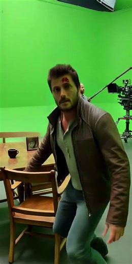 This Building Collapse Was Shot in a Small Room 😳 (VFX Breakdown) #BehindTheScenes #GreenScreenMagic