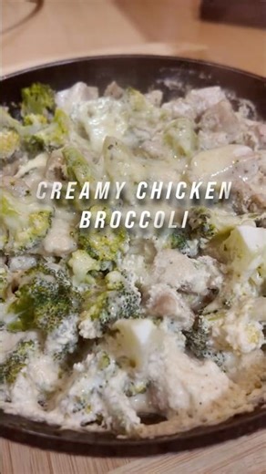 Creamy Chicken and Broccoli (Low-carb / Keto) #shorts #ketodiet #chickenrecipe