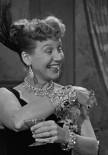The Three Stooges   Comedy Gold Standard S04:E56 - Income Tax Sappy