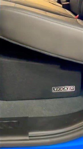 2025 Chevy Silverado Kicker 12” L7 System.￼