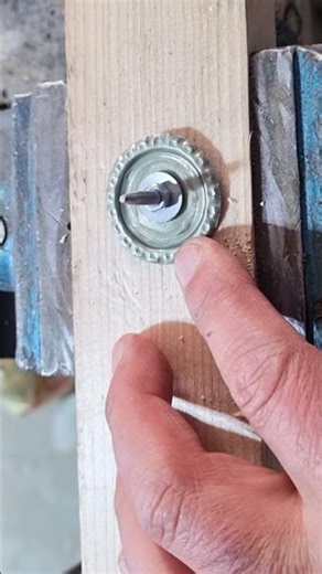 Making a Dremel plastic cutter using a glass bottle cap #만물박사인귀 #shorts #hacks