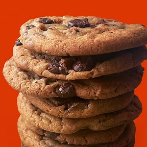 A batch made in Heaven! Celebrate the ones you love this #ValentinesDay with a Subway® gift card and get a free cookie for every $15 you spend. (Who gets the cookie is up to you!) | Subway