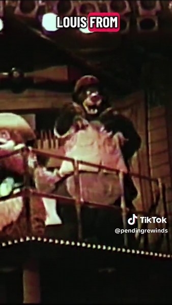 PART 1: POV: It’s 1993 and you’re watching Mickey’s Starland live at Disney World 🏰✨ DUDE the rapping computer Darkwing Duck, Goof Troop & more! Pure Disney Afternoon vibes 🎶💿#DisneyAfternoonRewind #1993 #disneyworld