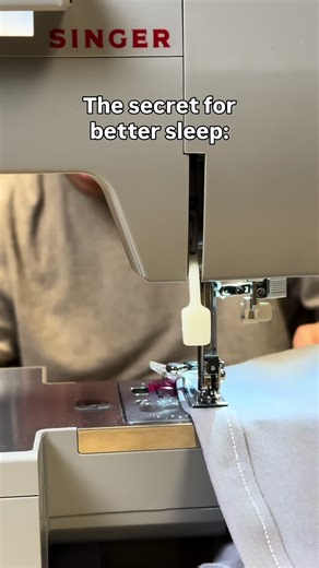 Would you like to sew a sleep mask? #sewingdiy #sleepmask #diyfashion #sewingtiktok #sewing