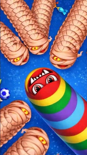BIGGEST WORM DOMINATES THE MAP 😱 | Worms Game Insane Growth Gameplay
