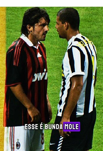 Felipe Melo vs Gattuso Recentemente Felipe Melo relembrou de dois jogadores iconicos que jogou contra. E pra ele, a fama que o Gattuso tinha era só pra mídia. créditos: Podpah #futebol #soccer #futbol #futebolbrasileiro #futebolresenha