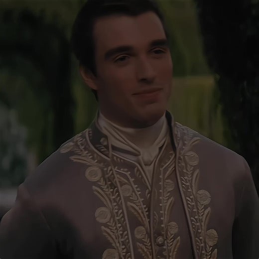 Hello Charlotte 🫠 | scp:bridgertonpacks(ig) | ac:@AlphaAudios.™ | #kinggeorge #kinggeorgeedit #bridgertonedit #queencharlottebridgerton #fyp farmergeorge farmergeorgeedit bridgerton coreymylchreest