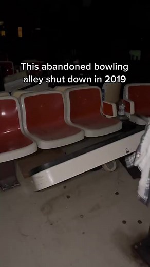 Abandoned bowling alley permanently closed in 2019 | Decayingmidwest