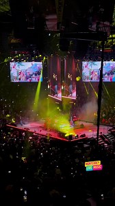 Escucha Tulum de Grupo Frontera y Peso Pluma en vivo… 👌 🤠 ¡Que gran noche vivimos! Pero sé que tú cora' no te hace turum, turum… 🎶 | Monterrey Live