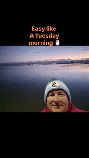 Beautiful Tuesday morning eith the Rockingham Penguins #rockingham #rockinghampenguins2026 #rockinghambeachforeshore #bestwaytostarttheday