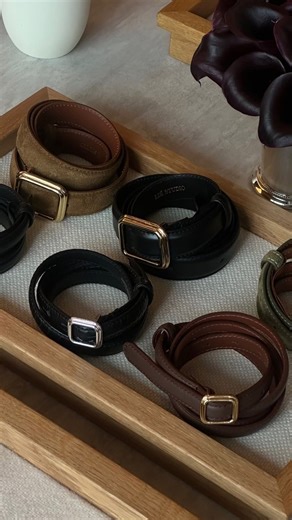 NAT CEBRIÁN | ¿Sabías que hay una forma más estilosa de ponerte el jersey? SI o NO ❌ NO hagas esto: meterlo por dentro sin más. ✅El tuck-in con... | Instagram