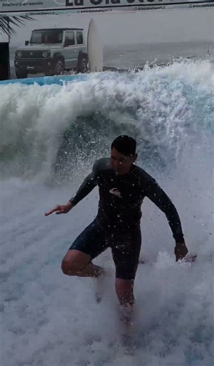 La Ola Mall Sport Santiago, Chile FlowRider Barrel Flowboarding World Championship DJI Air 3