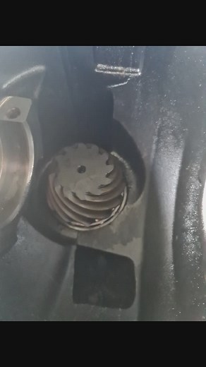 setting the pinion bearing preload on a M86 locker diff for a falcon ute #australia #mechanic #offroadfalcon #RTV #falcon