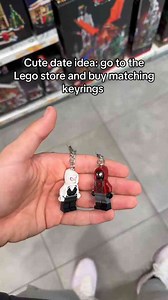 Adorable Date Idea – Matching Lego Keychains for Us