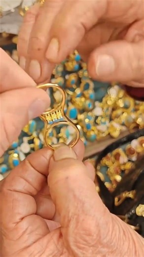 Beautiful Stone Ring Transformation | Magical Color Changing Jewelry