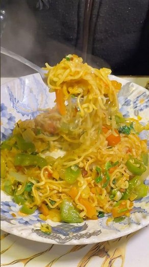 Simple Noodles 🍜 | Quick & Easy Recipe #SimpleNoodles#EasyRecipe#QuickMeal#NoodlesLove#HomeCooking