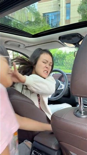 Cool Items! It made the space between the seats much more useful #creative #coolitems#viral #shorts