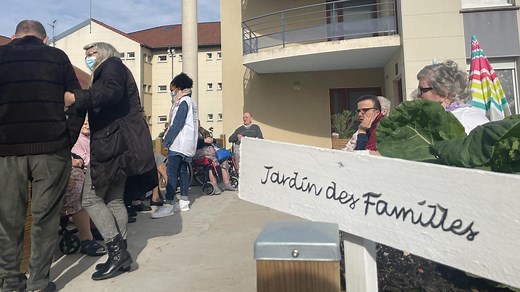 Un jardin partagé est sorti de terre à l’Ehpad La Roselière à Calais