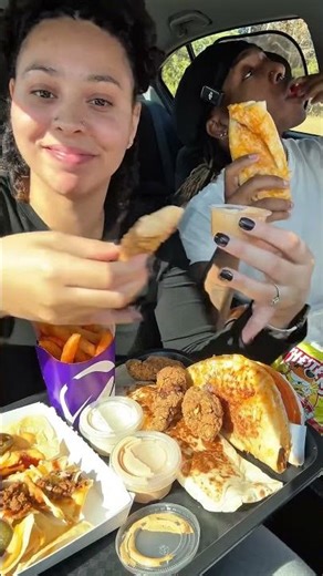 Taco Bell reviews #food #foodie #good #yummy #delicious #happy #sad #god #eating #cooking #music