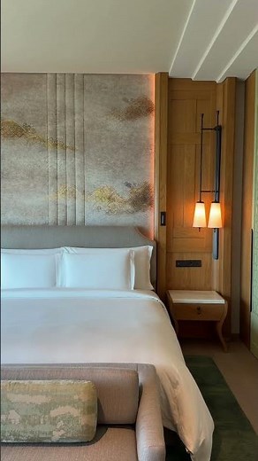 Dusit Thani Bangkok — A Room With the Best View in the City
