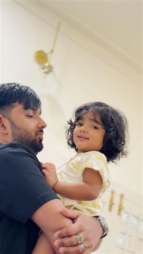 ഓൾക്ക് കാക്കുനെ കിട്ട്യേ പൊലിവും 🥰ഇന്റെ ബേജാറും 🙄 #shasdotcom