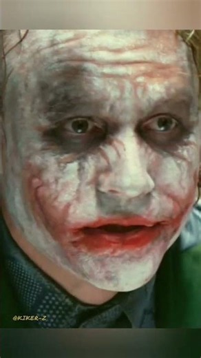 BATMAN Y JOKER Y EL MUNDIAL ‪@KIKER-Z‬ #humor #batman #comedia #parody #funny #memes