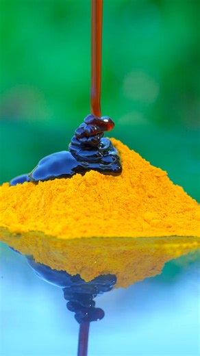 Travel | Nature | Adventure on Instagram: "Silk-Wrapped Flowers | A Thousand Years of Elegance in Every Thread 🔹 Description: The art of Chinese silk-wrapped flowers is not a “living fossil,” but a thousand-year bloom — an Oriental romance unfurling at the fingertips. Hidden within each silk thread is a time code, a whisper from ancient dynasties. In Ming Dynasty palace paintings, bright blossoms adorn the hair of noblewomen — flowers crafted from real silk and gold thread, wrapped and shaped p