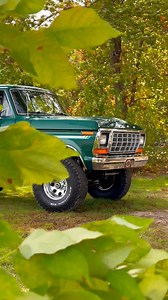 Cruising the Michigan backroads in this beautiful 1978 Ford Bronco Restomod 4X4 😍☀️ | Vanguard Motor Sales