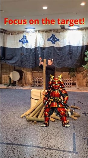 Cute… but deadly? 🎀⚔️ Samurai test in Tokyo! #japan #samurai #shorts