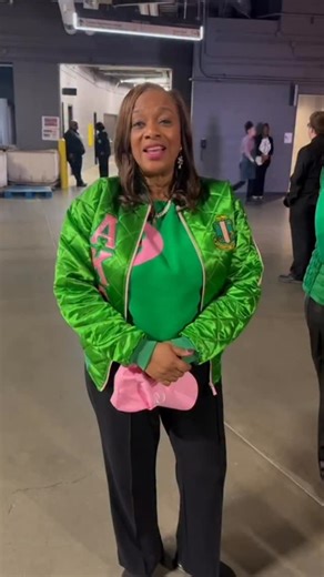 Sisterly fun and a time was had at the Cleveland Cavaliers game! We are definitely GREATER TOGETHER! Post your photos and tag us! 🩷💚. . #akagreatertogether #akagreatlakesregion #akagreatlakes #aka1908 | AKA Great Lakes Region