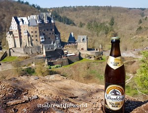 Hiking to Burg Eltz