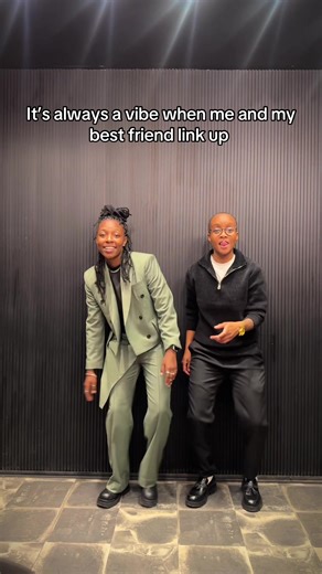 Capricorns and Aquarians: Best Friendships Explored