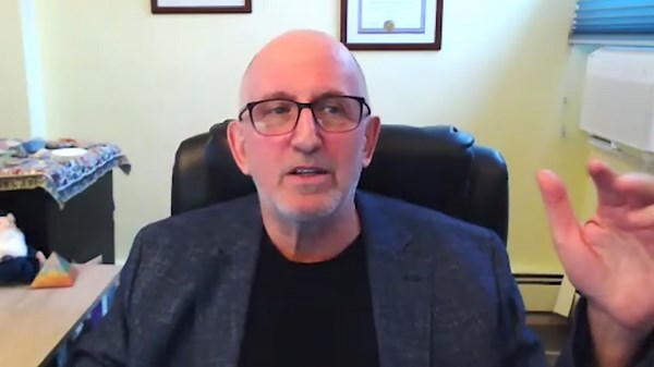 Doctor Dies in Car Crash and Visits the Other Side